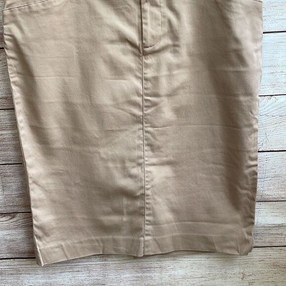LAUREN RALPH LAUREN SKIRT WITH SIDE BUCKLE WAIST IN KHAKI - Picture 3 of 6